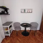 Apartments And Rooms Irena