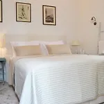 Sea View House Olja