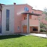 Apartments Vera