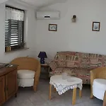 Suran Apartments