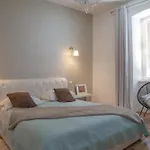 Captain Emo City Apartments