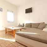 Apartments Ivo 1328