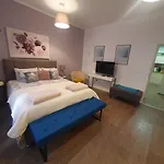 Apartment Kety