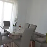 Charming Apartments In Pula