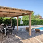 Villa Luka