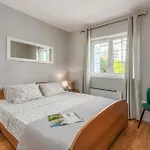 Strandnahe, Ruhige Ferienwohnung Sara