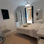 Eli I Val