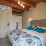 Villa Maria Tereza, Exquisite Villa, Massage Pool In A Gorgeous Garden