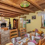 Villa Valverana, With A Bike To The Beach. Bikes Provided!