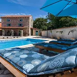 Villa Lamusica Comfortable Holiday Residence