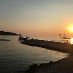 Villa Moletto Apartments With Sea View