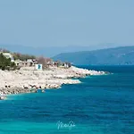 Villa Dina Comfortable Holiday Residence