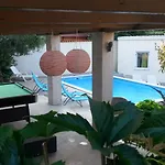 Holiday Homes Mare