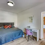 Apartment Riva 1001