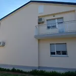Family Apartment Cathy