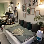 Apartment Avareen Verde Old-Town 150M To The Sea