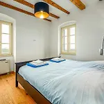 Cozy Home In Koromacno With Wifi