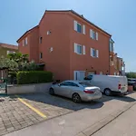 Donatella Comfortable Holiday Residence