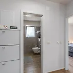 Apartment Luka Premium