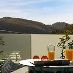 Bombon Apartment