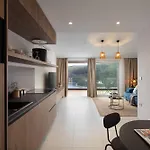 Bombon Apartment