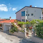 Studio Apartment Oliva