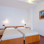 Apartments Villa Brioni II