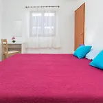 Apartments By The Sea Fazana - 6957