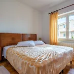 Apartment Majoran