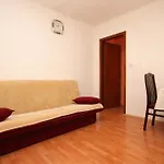 Apartments With A Parking Space Rovinj - 2230