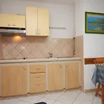 Apartments By The Sea Dajla, Novigrad - 3376
