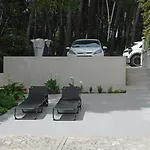 Mia Apartman