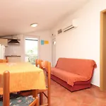 Apartments With A Parking Space Umag - 7039
