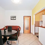 Apartments With A Parking Space Vrsar, Porec - 14164