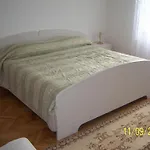 Apartments Cerin
