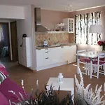 Apartments Roza