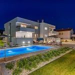 Villa D