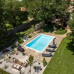 Little Owl Estate - Authentic Istrian Stone Villa