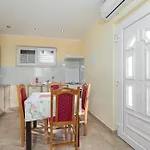 House Near The Sea & City Center - Pet Friendly