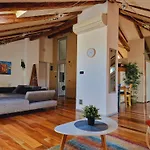 Greatstay - With Free Parking In Center