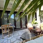 Apartment Villa Angelina, 70M From The Beach, Free Parking