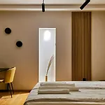 !!New 2023!! Villa Qualia - Heated Pool, 4 Bedrooms, Modern Interior