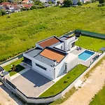 Villa Luka By Istrialux