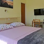 Gorgeous Apartment In Medulin With Kitchen