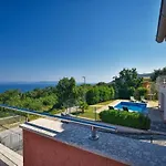 Casa Iris Comfortable Holiday Residence