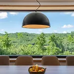 Villa Mochi, A Beautiful Modern Villa In A Tranquil Enviroment