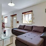 Furlani Comfortable Holiday Residence