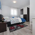Family Friendly House With A Swimming Pool Smoljanci, Central Istria - Sredisnja Istra - 20873