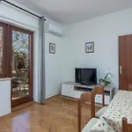 Apartments With A Parking Space Fazana - 20822