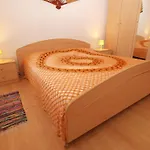 Family Friendly Apartments With A Swimming Pool Fazana - 20792